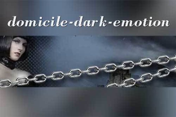 Domicile Dark Emotion, Das Tor in eine andere Welt in Augsburg