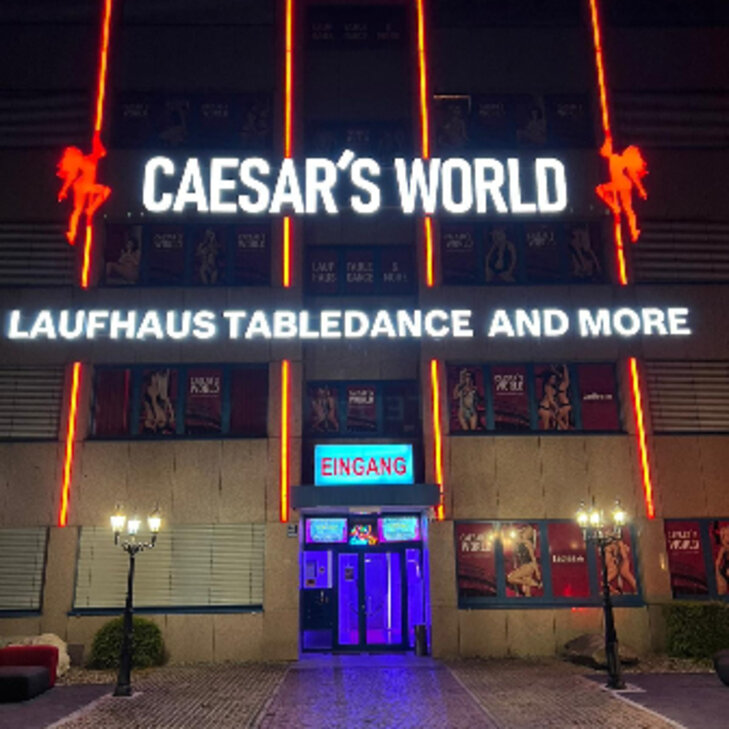 Caesars World, Das größte Laufhaus&Tabledancebar in München in München - Moosfeld-Riem