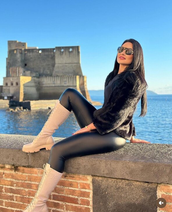 Natalia, aus Brasilien in München - Moosfeld-Riem