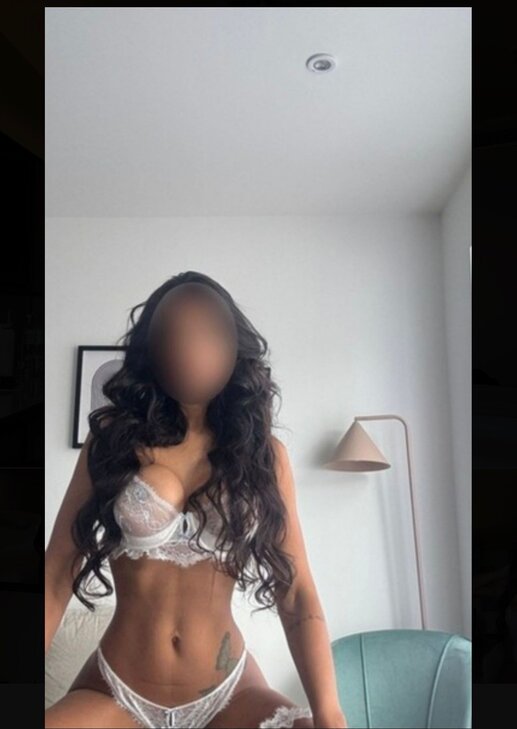 Chiara, Sinnliche Berührung & echte Verbindung in München - Moosfeld-Riem
