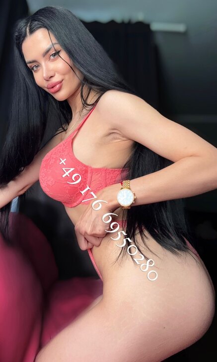 Angelica, ZK & GF6 oder Dominant in München - Moosach
