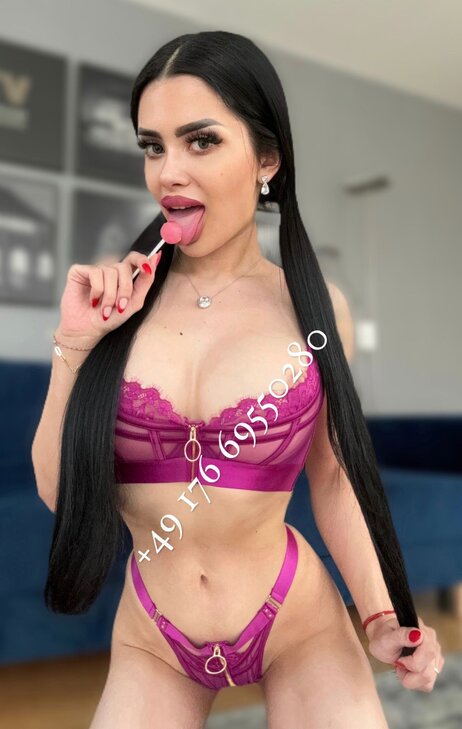 Angelica, ZK & GF6 oder Dominant in München - Moosach