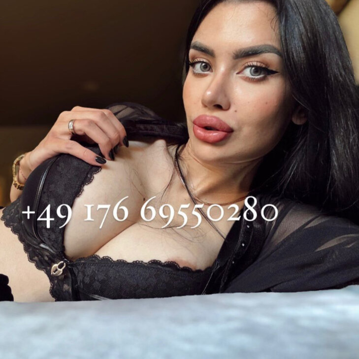 Angelica, ZK & GF6 oder Dominant in München - Moosach
