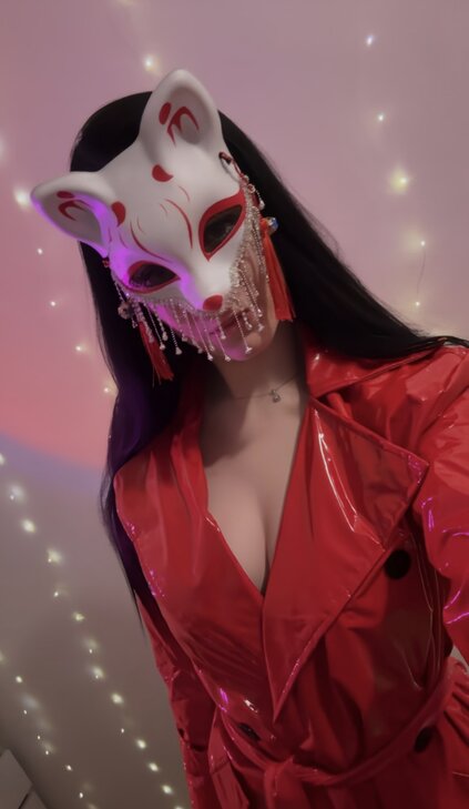 Domina Lady Venera, Dein Teufel mit einem Lächeln in Augsburg