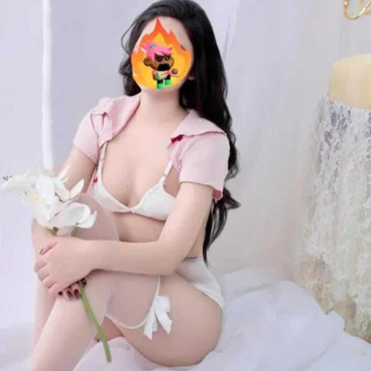 Elisa, g*ile Massagenfee