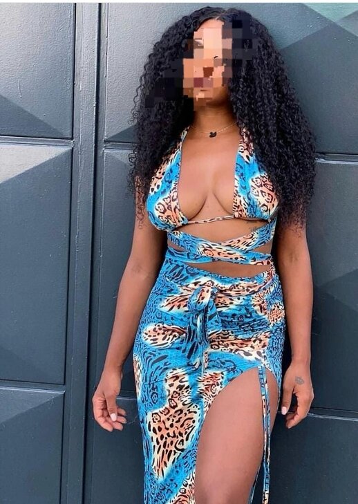 Paula, leidenschaftliche Massagen in Ulm 