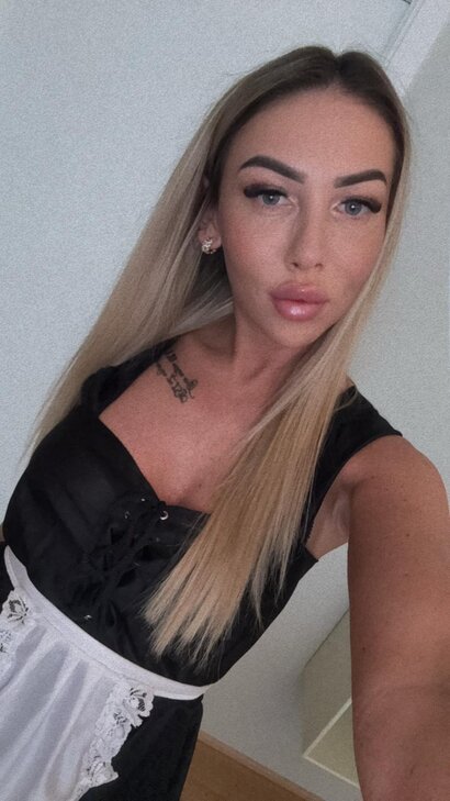 Natasha, scharfe Blondine in München