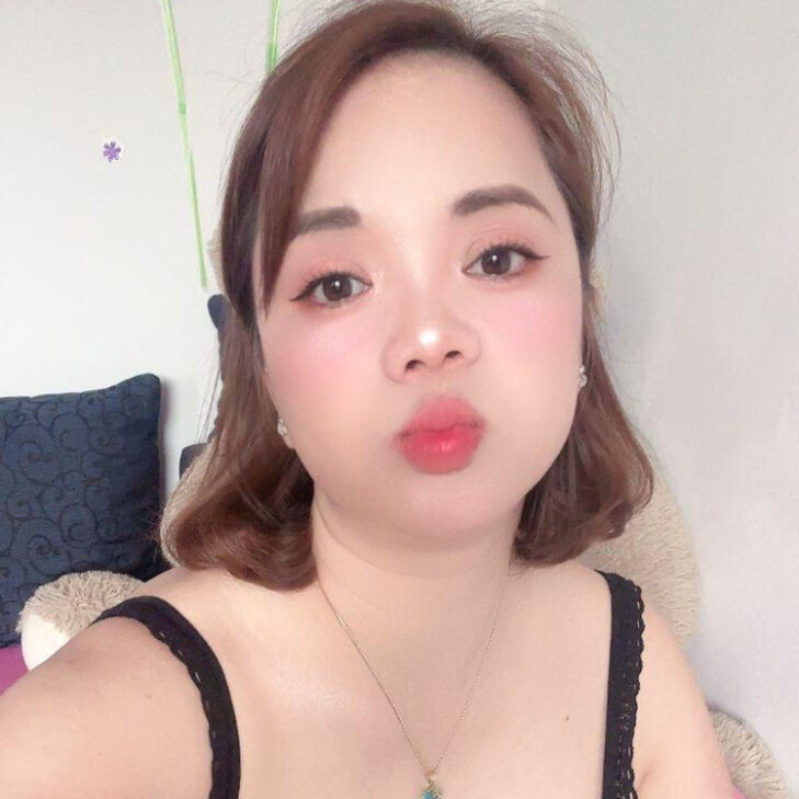 Vivi, elegante, leidenschaftliche Masseurin aus Vietnam in München