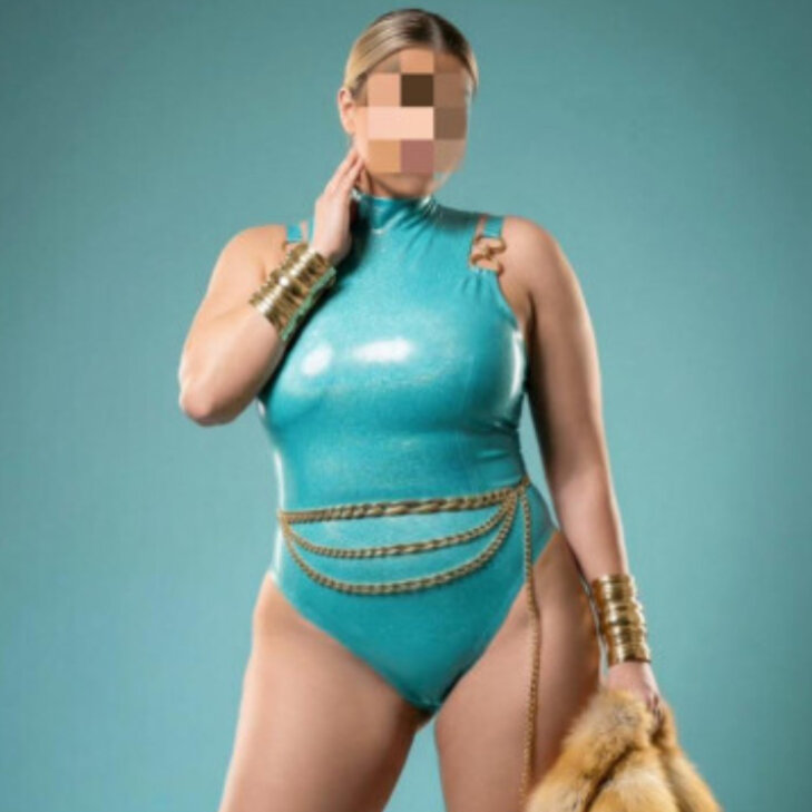 Valerie, kurviges Massagegirl in Rosenheim