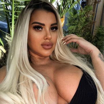 Selena, Atemberaubende Blondine in München - Obersendling