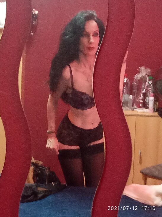 Zita, Hallo Liebe Gentleman.... in Augsburg