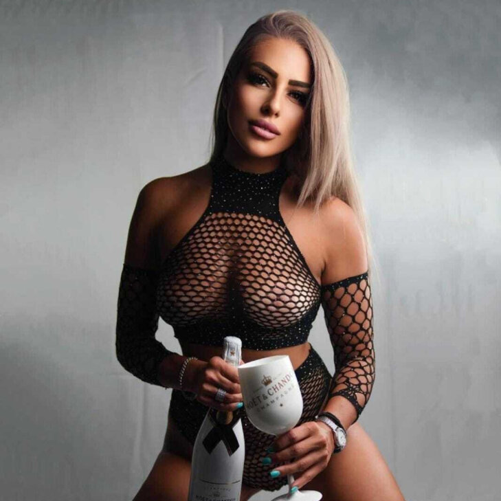 Das sexy Girl im HWB7 Laufhaus München - Moni