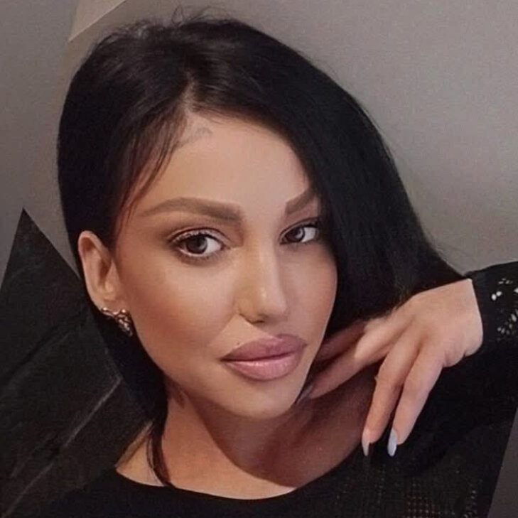 Larisa, heisse Abenteuer in München - Westend