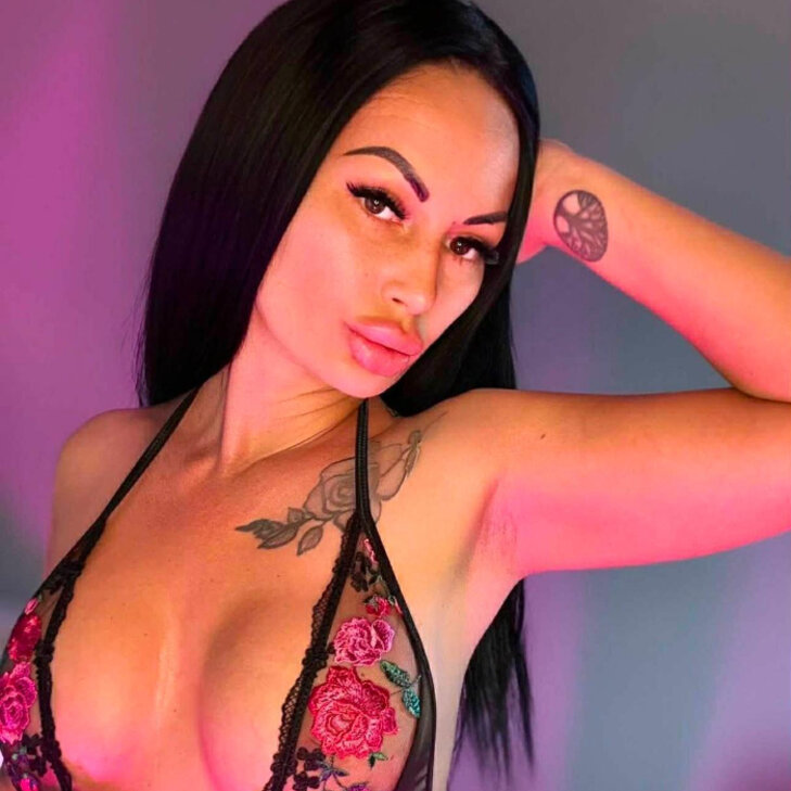 Kim, Top-Massage in München - Moosfeld-Riem