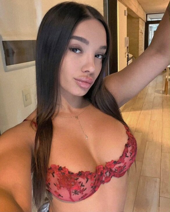Lara, süßes, junges Girl in München - Alt-Perlach