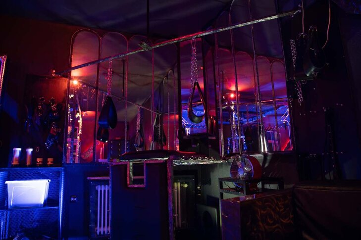Bizarrstudio Schwarz, BDSM Erlebniswelt in Hof