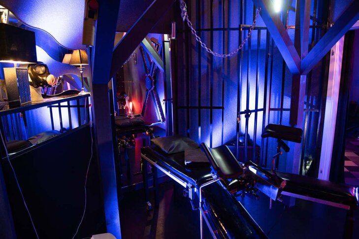 Bizarrstudio Schwarz, BDSM Erlebniswelt in Hof