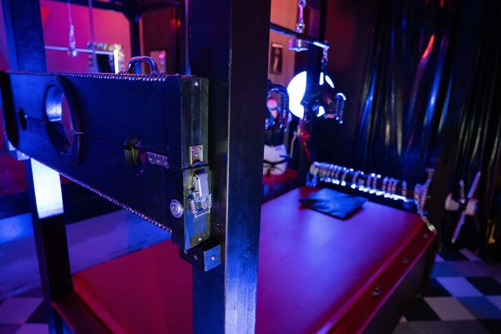 Bizarrstudio Schwarz, BDSM Erlebniswelt in Hof