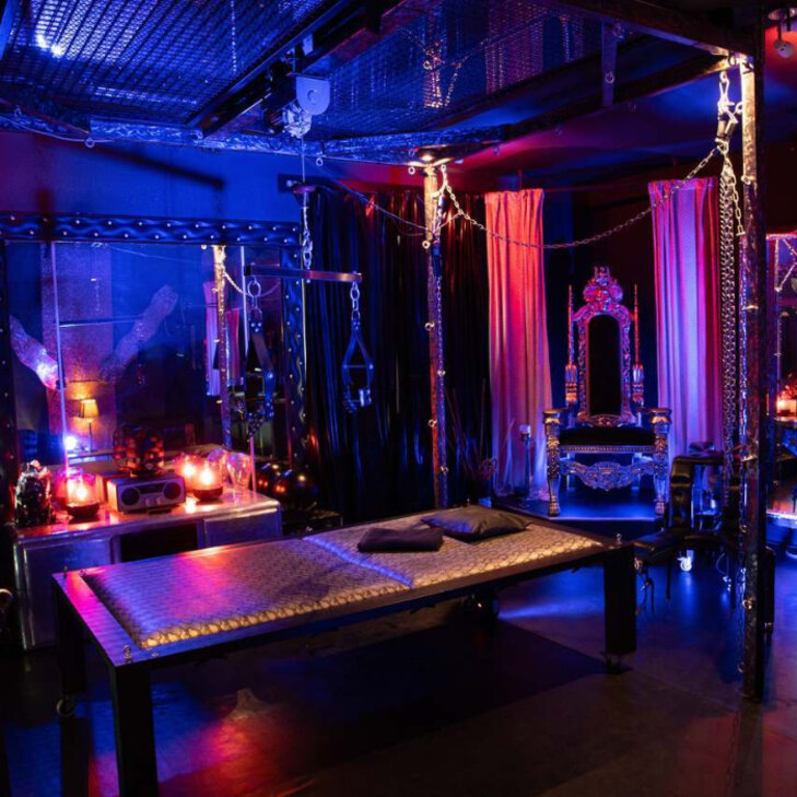 Bizarrstudio Schwarz, BDSM Erlebniswelt in Hof