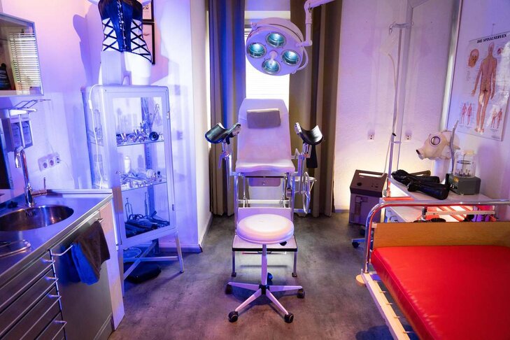 Bizarrstudio Schwarz, BDSM Erlebniswelt in Hof