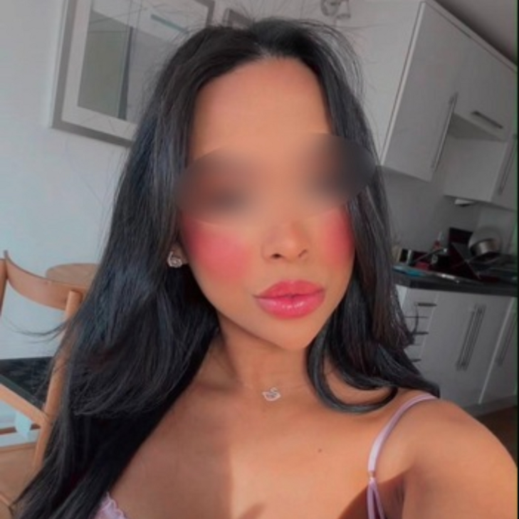 Alysa, süßes Girl in Ulm 