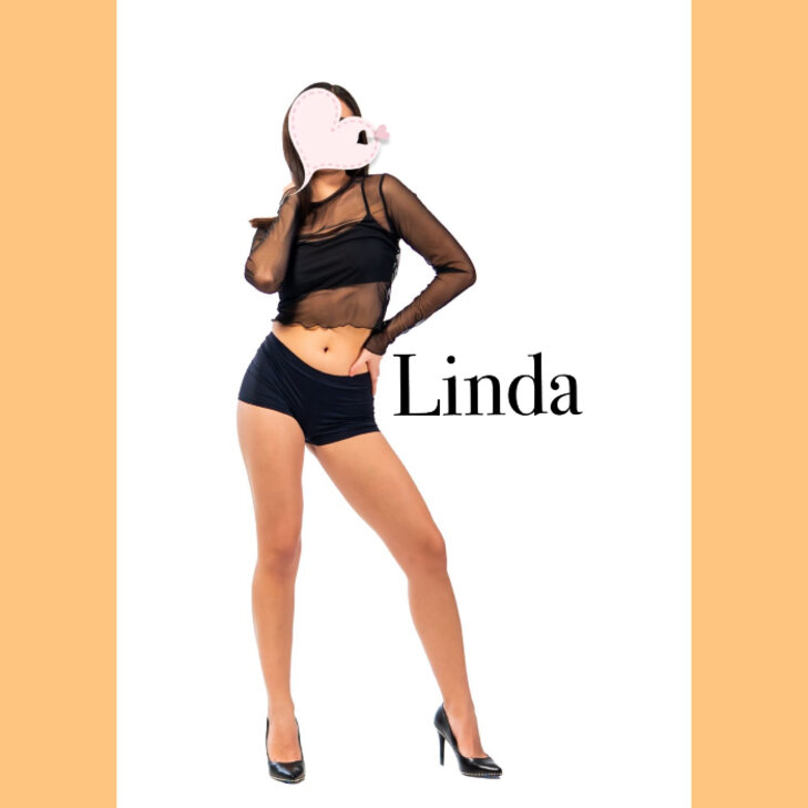 Linda, Hübsche asiatische Massage in München - Neuhausen