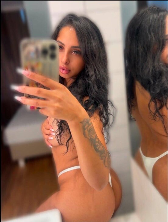 Celina, eine bezaubernde Schönheit! Neu in München! in München