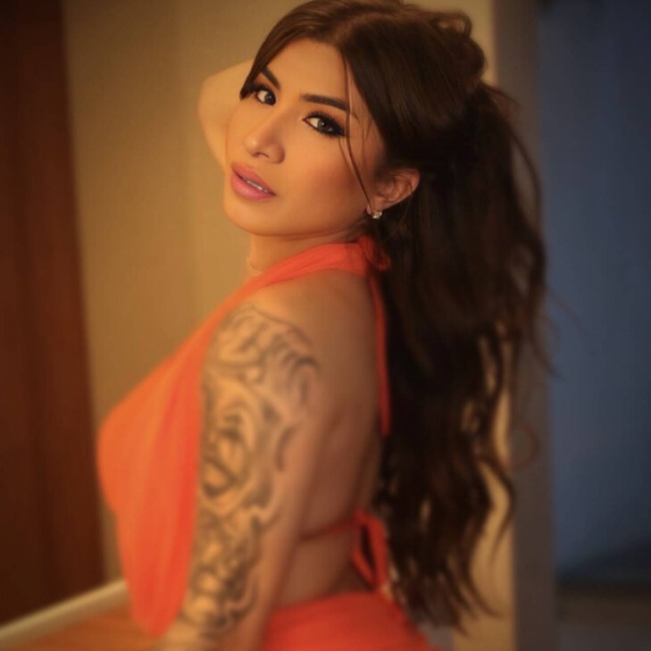 Ts Melany, Latina Party