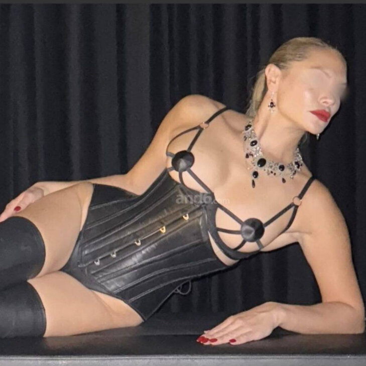 Lady Diyosa, Verführung, Eleganz und Erotik in München - Schwabing