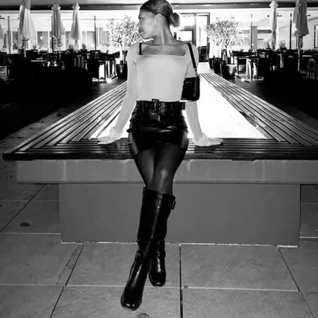 Sarita (19)