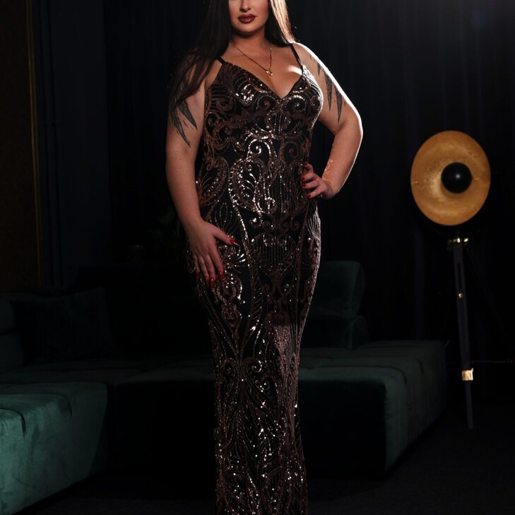 Miya Amanda Nyx, Goddess of night, destruction & creation in Hamburg