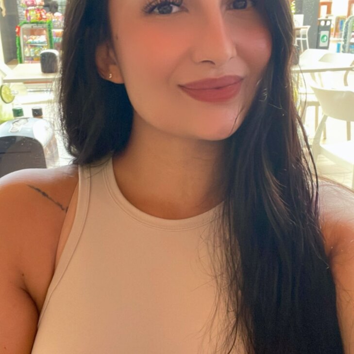 Hot Nina d. kleine süße Mädchen 20 J. 6* !!! in Berlin