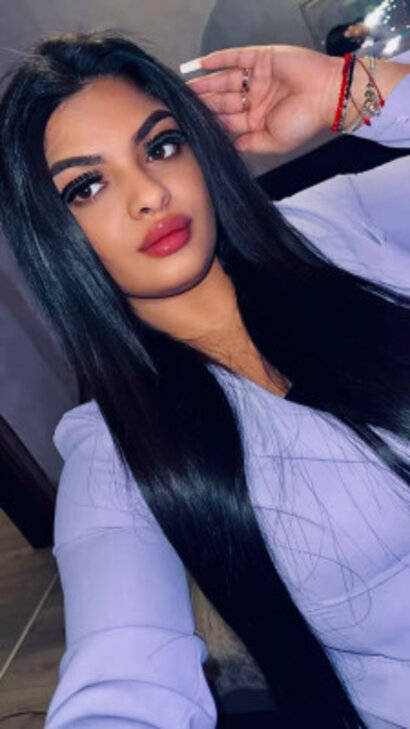 Szofi, Also warte nicht lange und lass deinen Gefühlen freien Lauf! in Augsburg