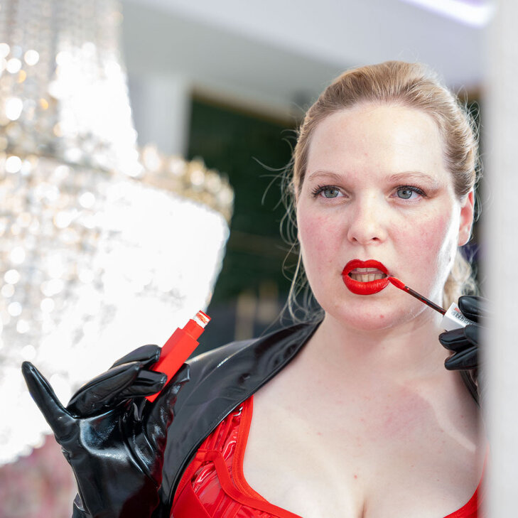 Raphaela Morning, Sinnlich süße FemDom & Cuckold-Ehefrau in Berlin