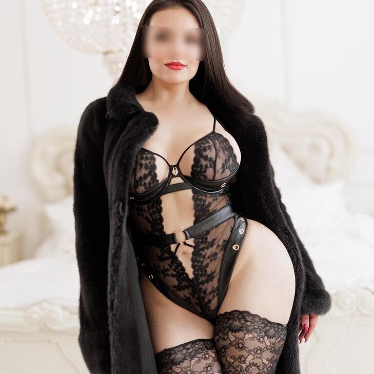 Alexis Kartell (Hamburg), Macht einer wahren Femme Fatale in Berlin