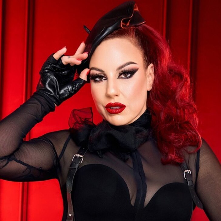 Fräulein Angelina, Bizarre Dominanz mit Hirn und Leidenschaft in Berlin