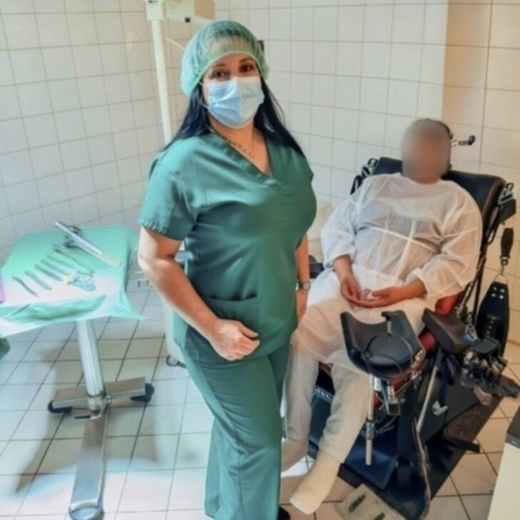 Dr. Shiva Bitch, Clinic in Karlsruhe