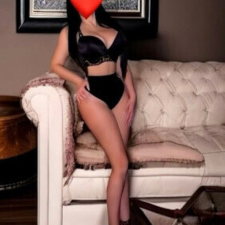 Alya sxxtraum, Lass Dich von diesem heißen Girl verwöhnen! sxxTRAUM! NEU NEU in Augsburg