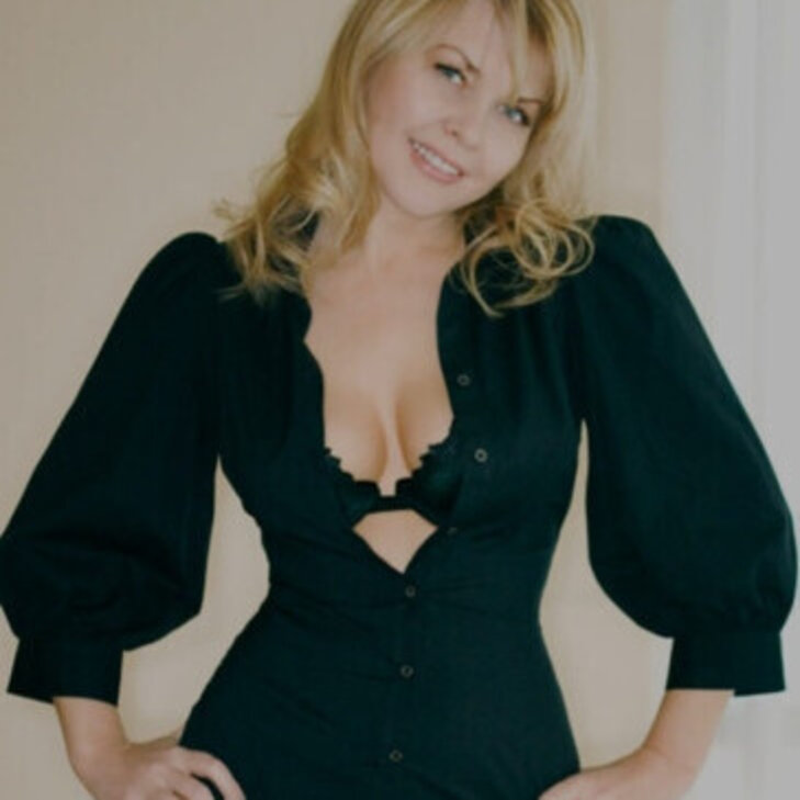 Elisa Neu, Probiere mich und du wirst sehen - ich bin unwiderstehlich... in Augsburg