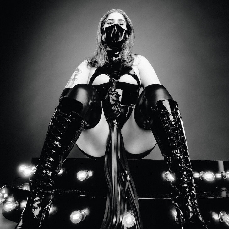 Anya Max, Vixen of mystery and desire in Berlin