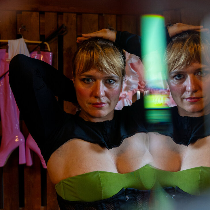 Miss Aya Amsterdam, Ich benutze dich für meine Lust in Berlin