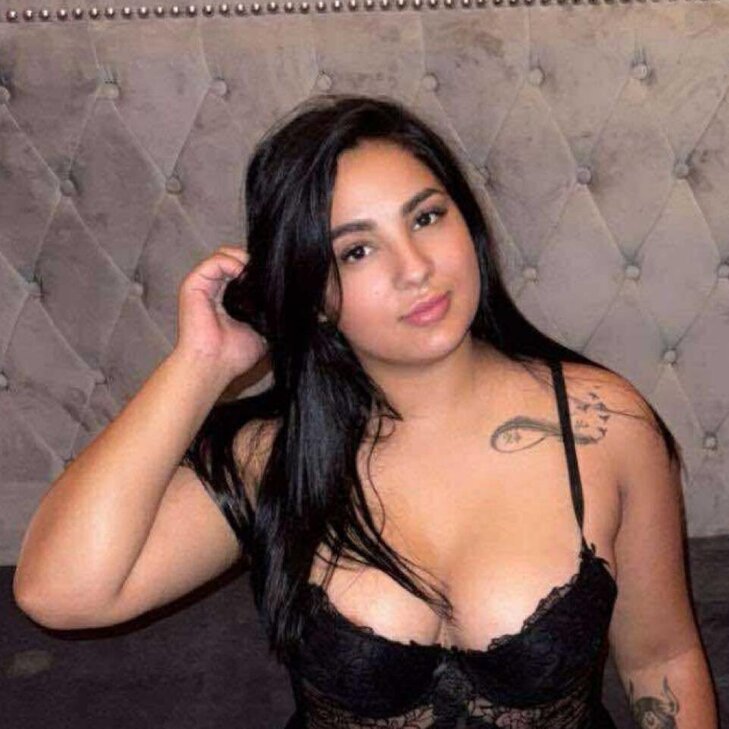 Anna 22j Neu in Troisdorf