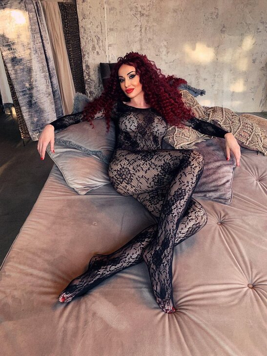 Elena aus Lettland, Massage Bizarr in Augsburg