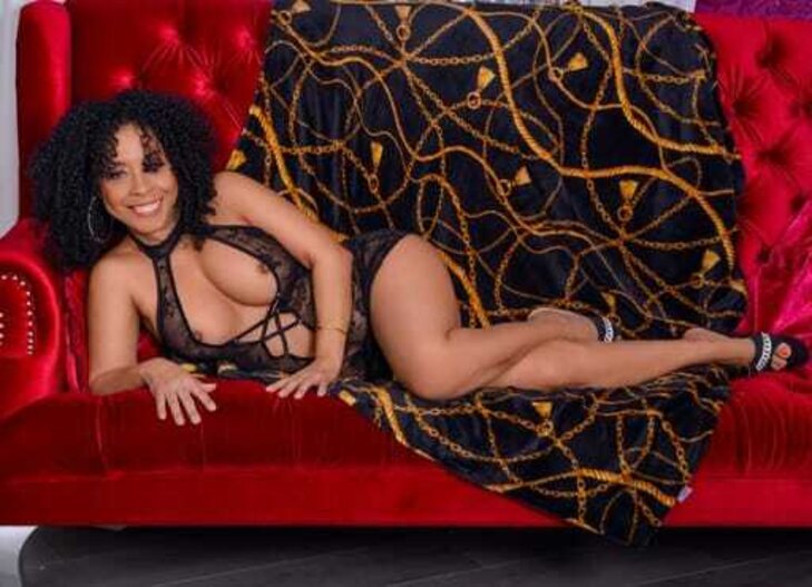 Isabella, Heiße Latina in Augsburg