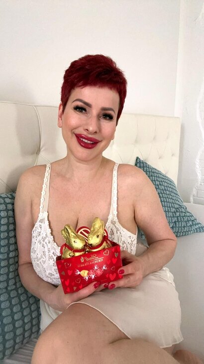 Lisa Pinelli, Po**o-Star in München - Pasing