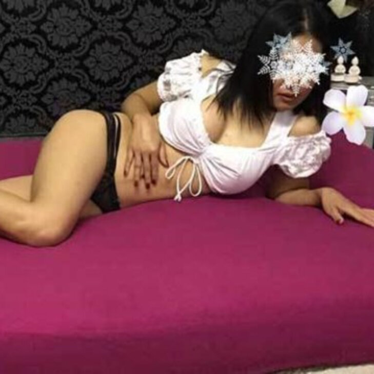 Piano, Traum Massage mit traumhafter Asia-Lady in München