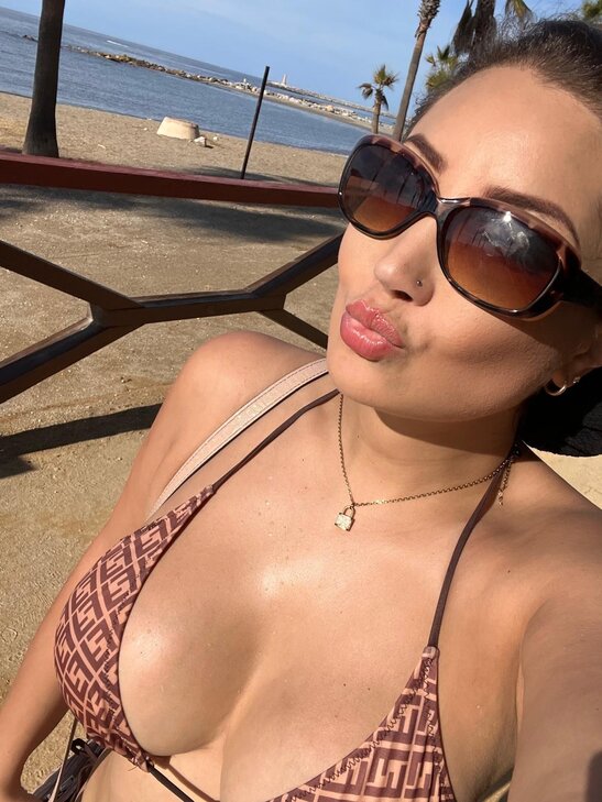 Türkin Fatma, G*ile Sxx Bombe in München - Moosfeld-Riem