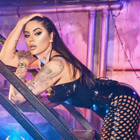 Kira Royal