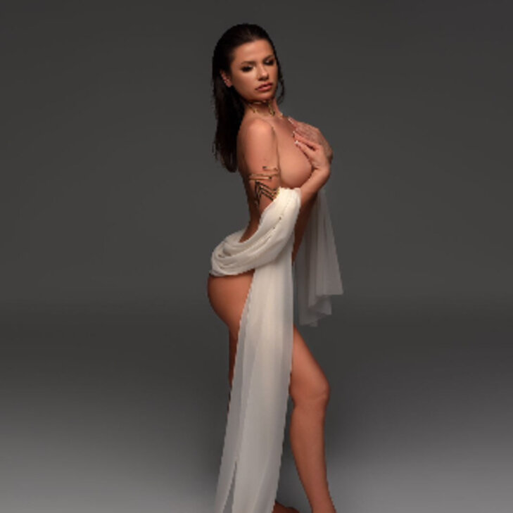 Leyla, neugierige Masseurin in Ulm 