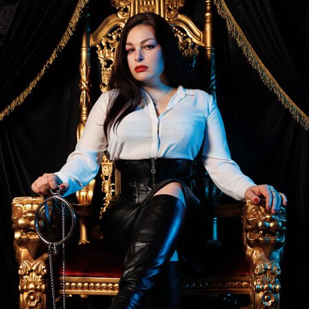 Madame Eva-Liliel Black